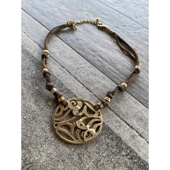 Chico’s Necklace Faux Leather Cord Gold Tone Pendant 18” - Picture 4 of 10